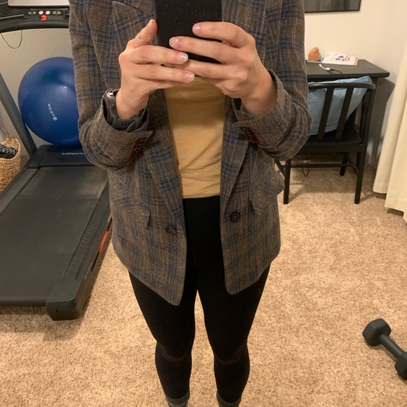 Veronica Beard brown plaid blazer with ruched sleeves - Picture 10 of 11